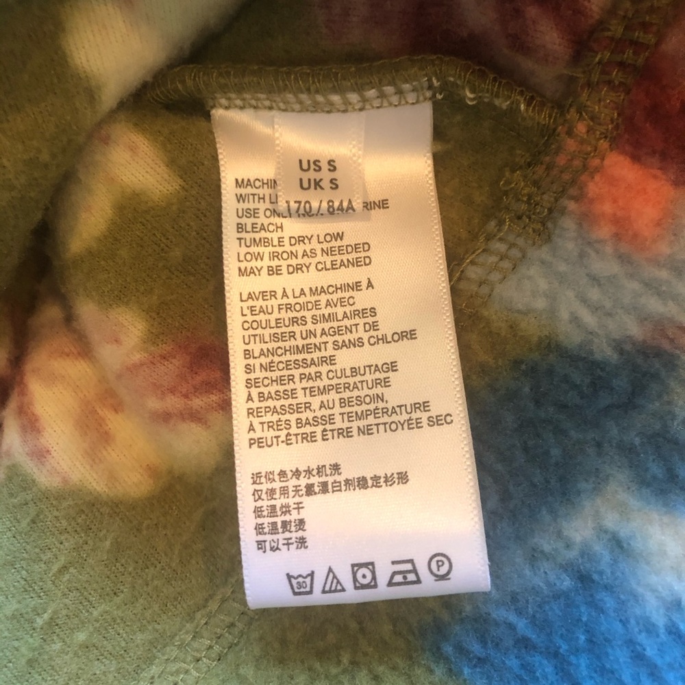 Urban Outfitters Torrance Floral Sherpa Fleece Cropped Quarter Zip Pullover - Picture 5 of 8